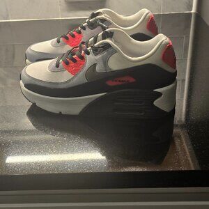 listing-status-banner